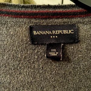 Grey xxl mens cardigan in good condition just can’t fit anymore $6